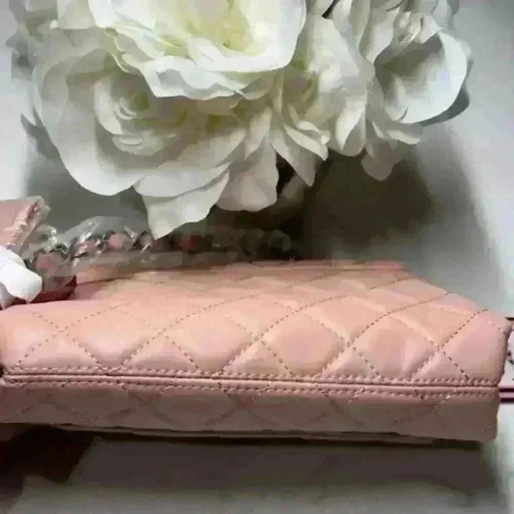 NWT GILDA PARIS GGH-521 Quilted Messenger Shoulder Bag in Blush